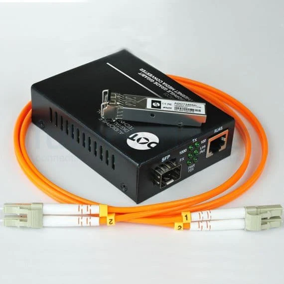 Adot MC03 single mode kit Single mode Glasvezel Media Converter pakket zonder voeding