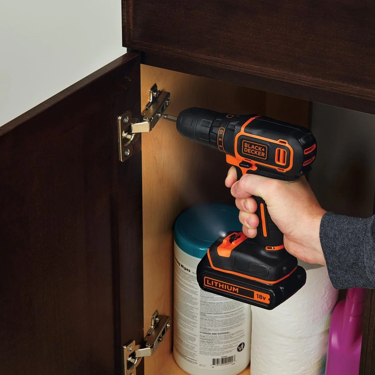 Black&Decker BDCHD18S2KA-QW 18 V Schroefklopboormachine met 2 Accu's, 104 Acc. en Kluskoffer - Image 4