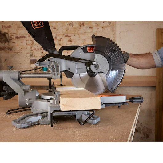 Black&Decker BES710-QS 2100 watt afkort- en verstekzaag, 100% nauwkeurig - Image 3