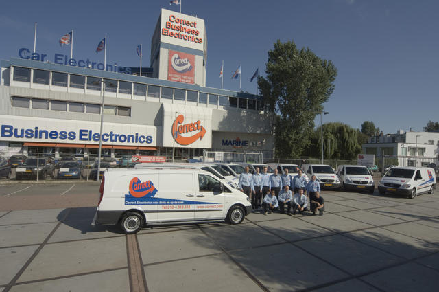 Correct Wasmachine of droger aansluiten, op de gewenste plek neerzetten inclusief tussenstuk - Image 2