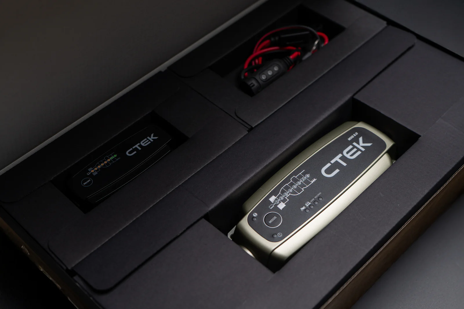 CTEK MXS 5.0 Power Kit acculader met gratis powerbank - Image 6
