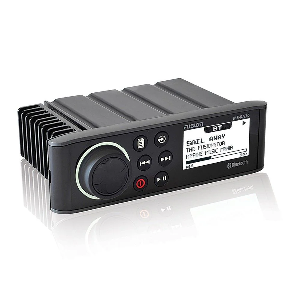Fusion MS-RA70 FM, USB Bluetooth radio