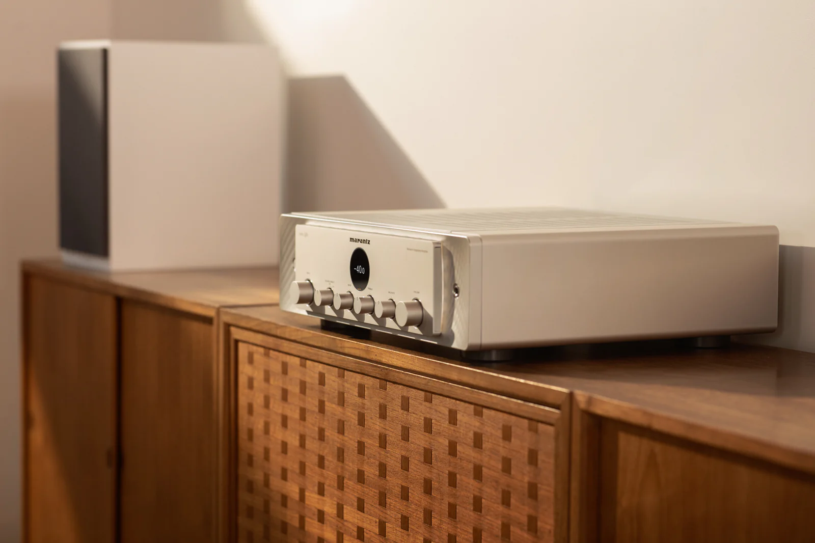 Marantz Model40/N1SG zilvergoud topklasse versterker - Image 7