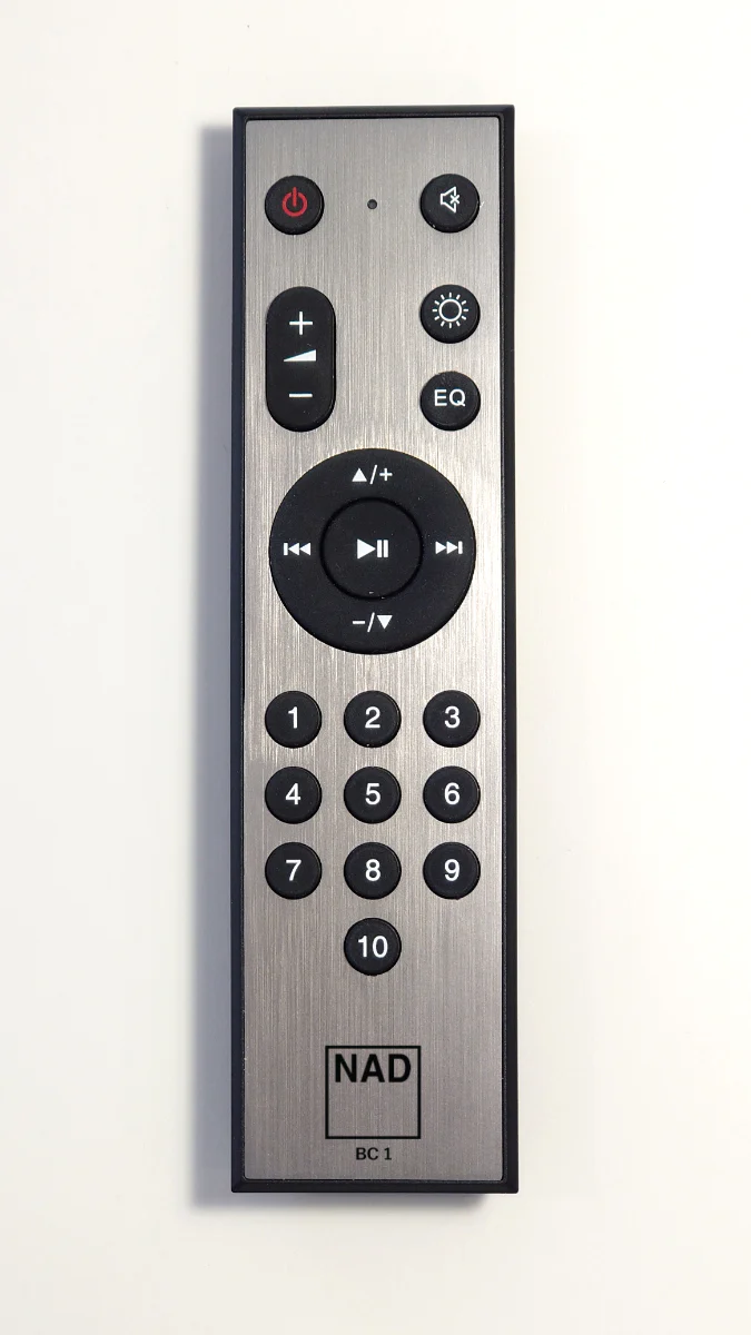 NAD C700V2 Zeer Uitgebreide Compact Versterker met Muziekstreamer - Image 3