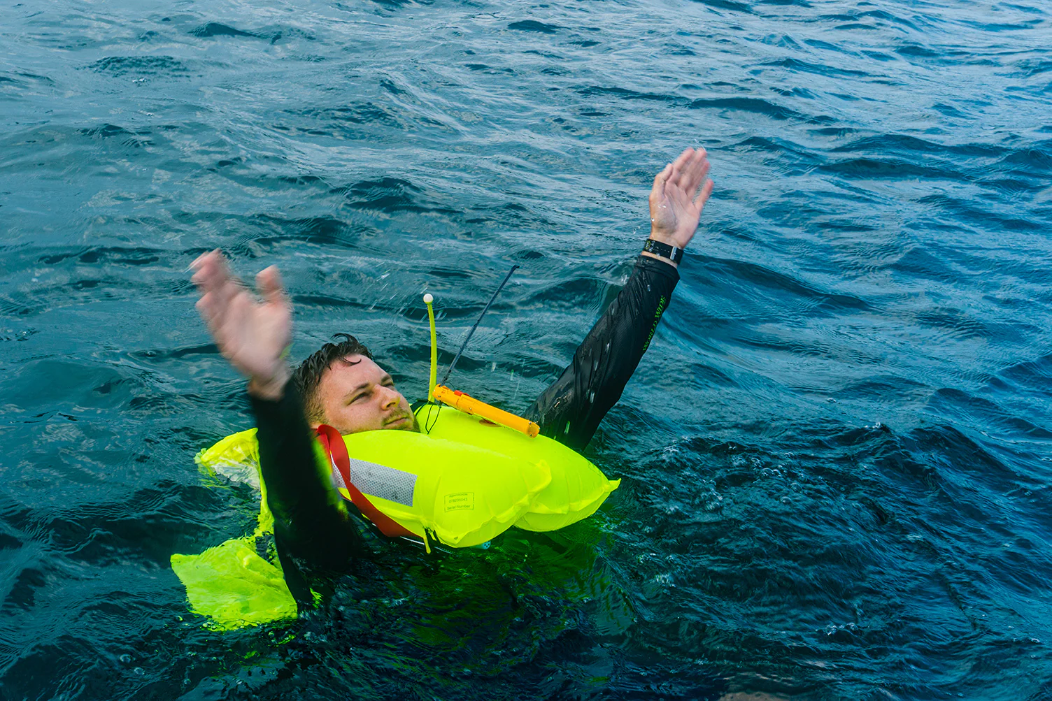 Ocean Signal RescueMe PLB3 met AIS - Image 9