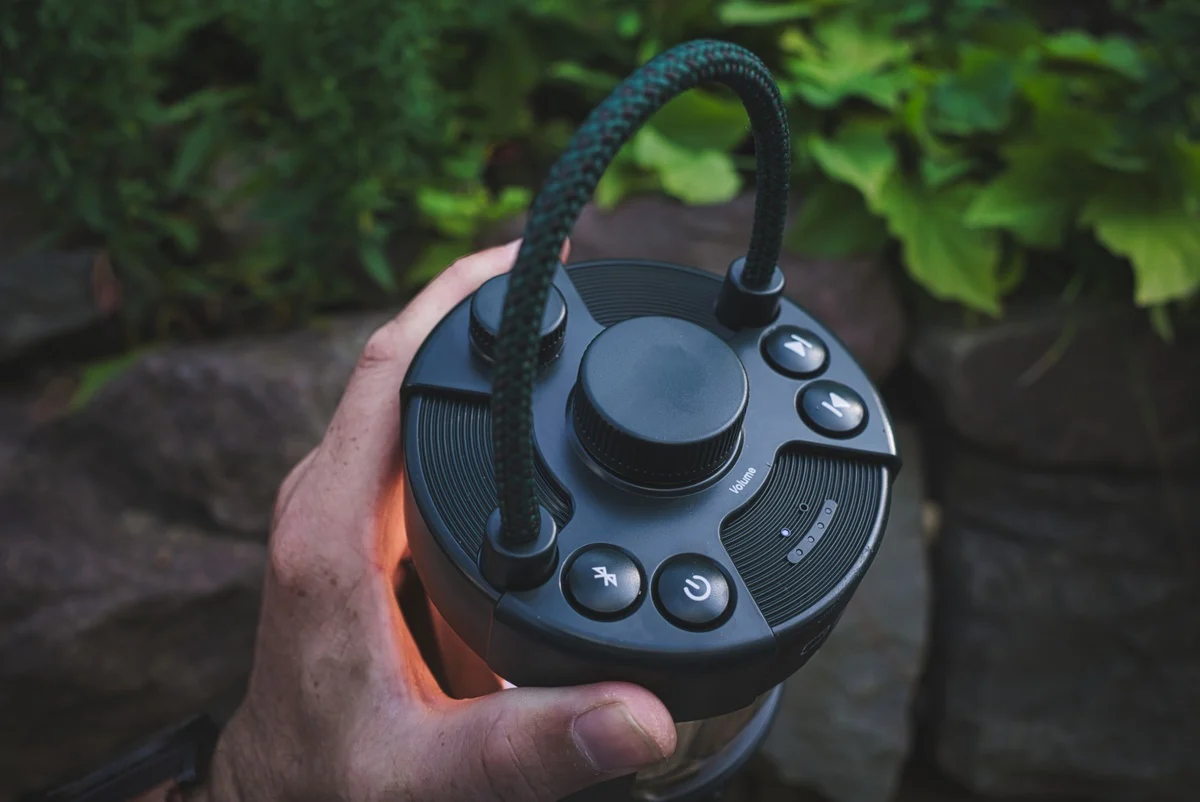 Pure Woodland Glow lantaarn met Bluetooth speaker - Image 4