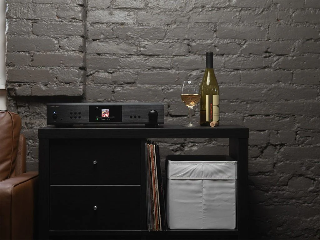 Rotel S14 model 2025 zwart Streaming versterker - Image 4