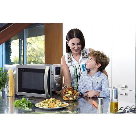 Sharp R922STWE combi-magnetron - Image 3