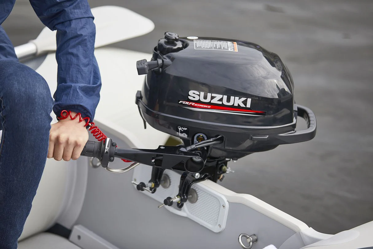 Suzuki DF2.5L buitenboordmotor inclusief 75 euro 'Suzuki Summerfun' voordeel - Image 8