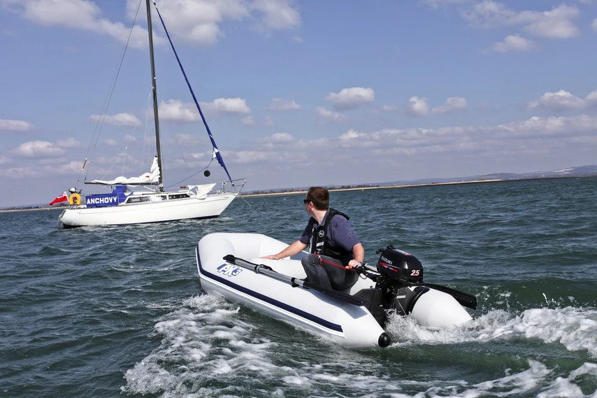 Suzuki DF2.5L buitenboordmotor inclusief 75 euro 'Suzuki Summerfun' voordeel - Image 9