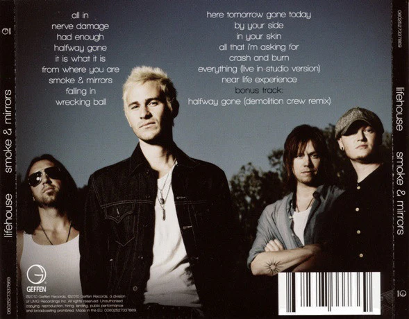 Universal Music Smoke and mirrors - Image 2
