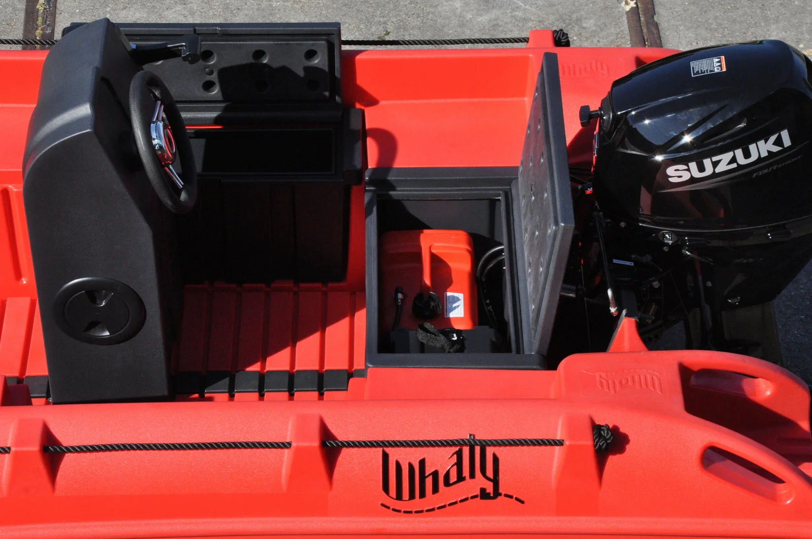 Whaly 435 Suzuki 30 pk consoleboot rood - Image 11