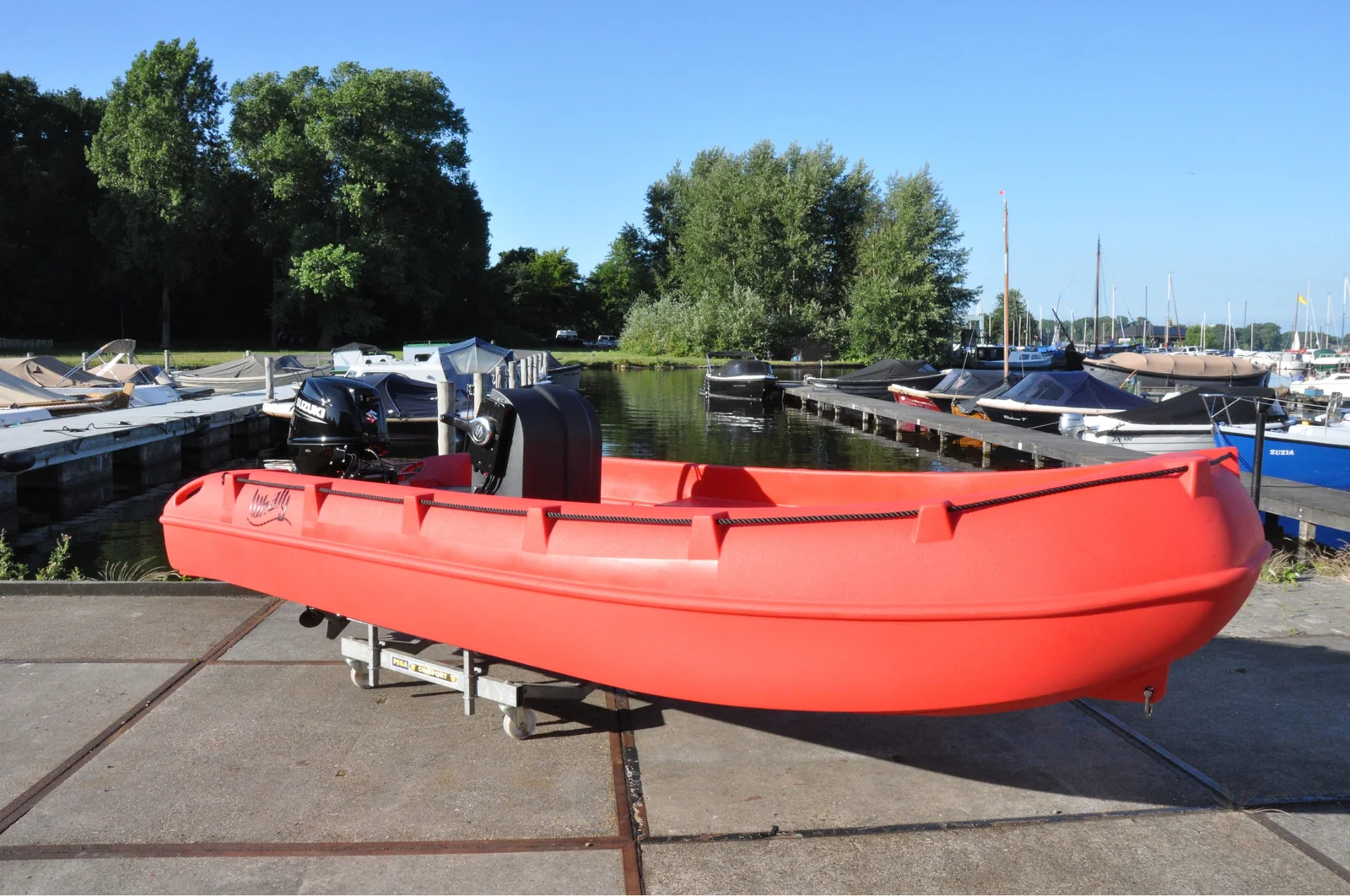 Whaly 435 Suzuki 30 pk consoleboot rood - Image 4